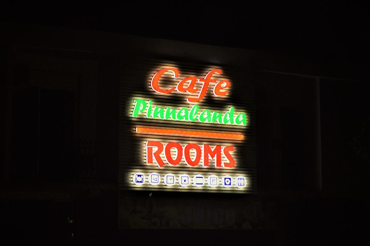 Cafe Pinnalanda Pinnawala  Esterno foto