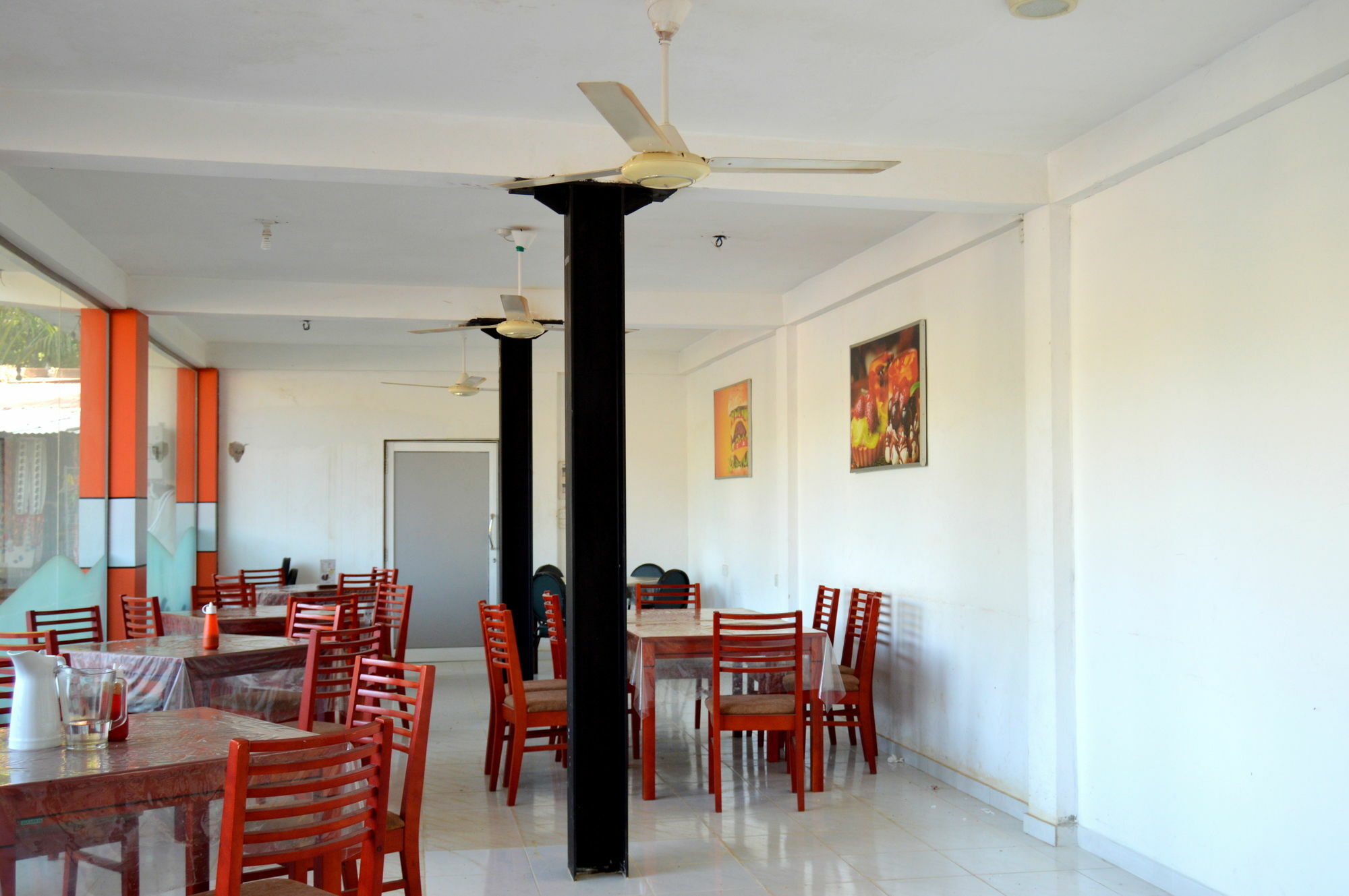 Cafe Pinnalanda Pinnawala  Esterno foto